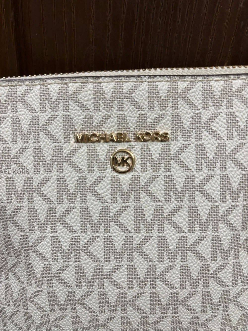 Michael Kors compact michael